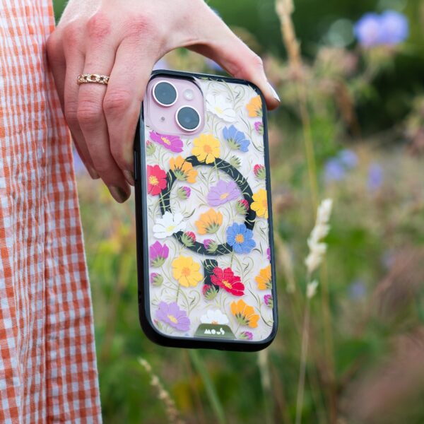 Flowers MagSafe® Compatible Printed Phone Case – Cosmos Multicolour - Image 8