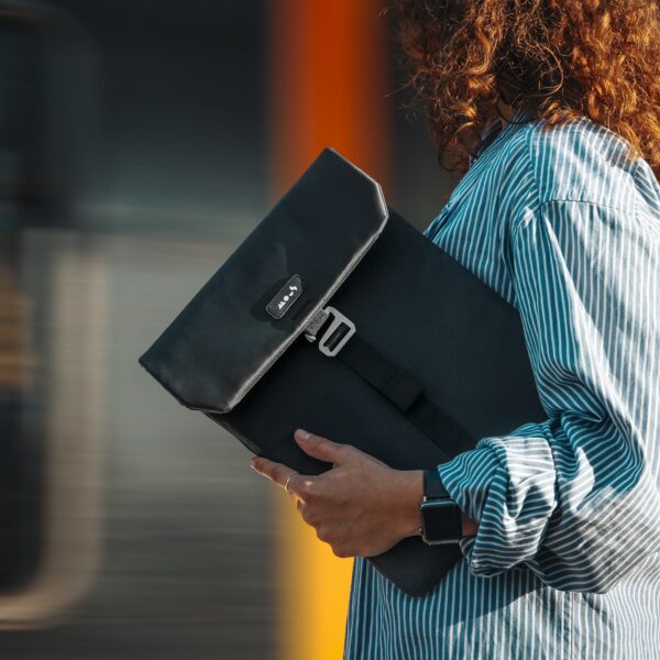 Universal Laptop Sleeve – Midnight - Image 3